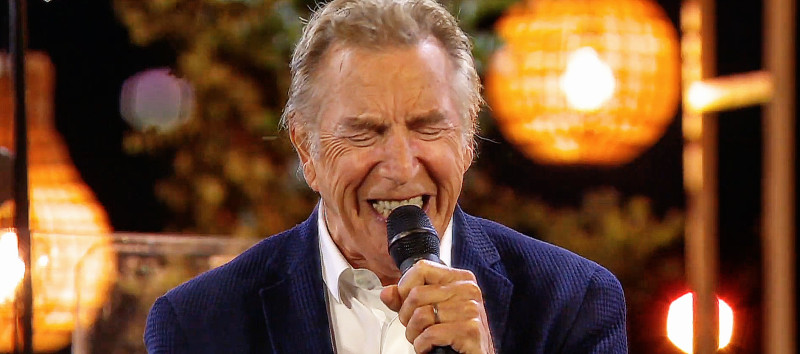 Will Tura (80) mag weer ‘coronaproof’ optreden (video)