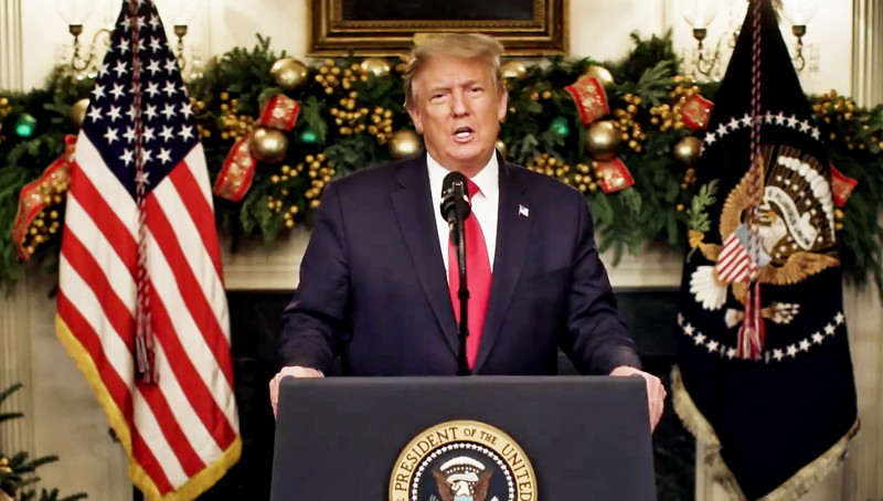 Trump houdt coronasteunpakket van 900 miljard dollar tegen