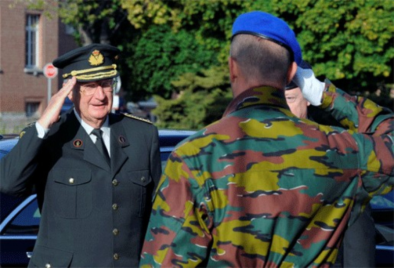 Leger zal onze coronavaccins bewaken