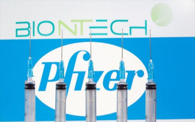 BioNTech had liefst 4 alternatieven voor Comirnaty