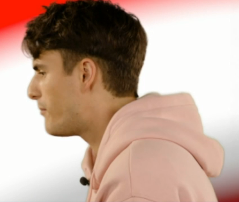 Leugens in interview over Conner volgens Conner in ander interview