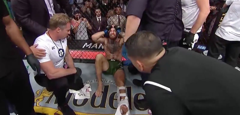Pijnlijke afgang voor McGregor (video)