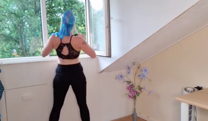 Natuurlijk dat er ook vrouwen zijn met humor (video’s)