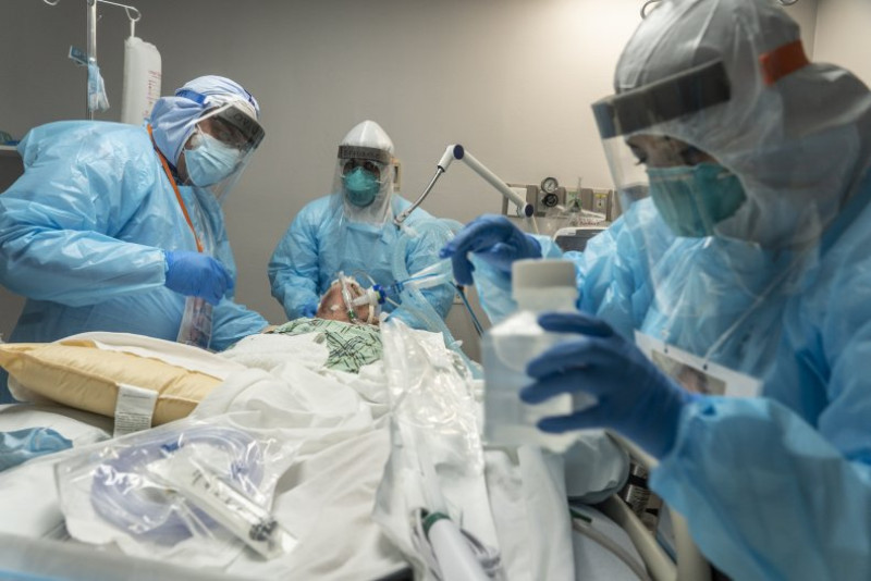Druk op Belgische ziekenhuizen komt nu vooral van gevaccineerde 65-plussers