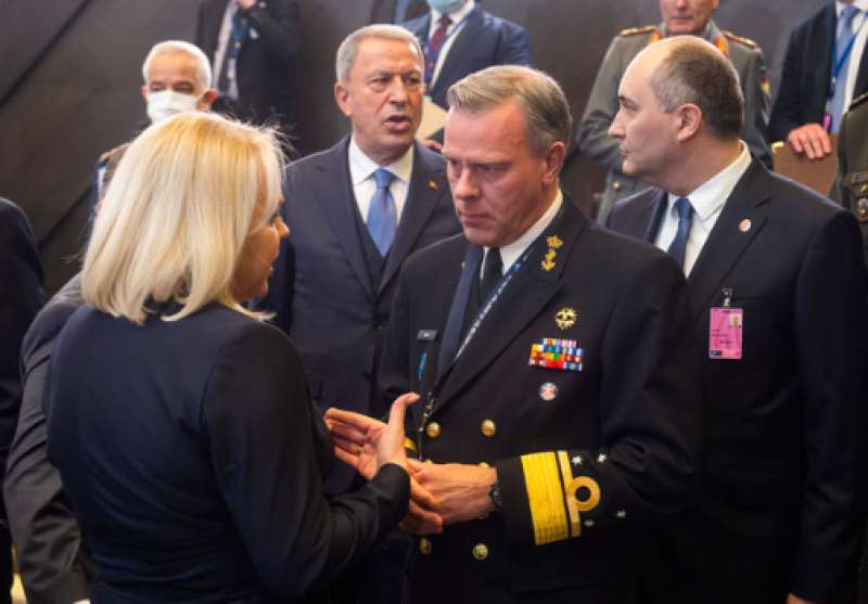 Oekraïnecrisis: ook NAVO-chef Stoltenberg heeft het nu over een ‘reset’