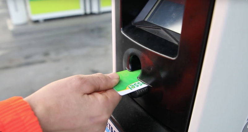 Dieselprijs overschrijdt de historische kaap van 2 euro per liter