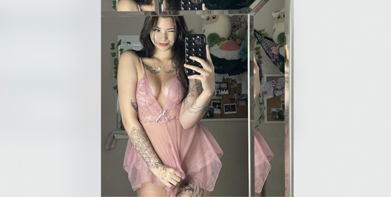 Selfie, selfie in mijn hand, wie is de mooiste van het land (foto's)