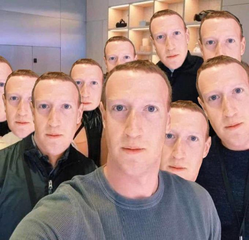 Kapotlachen met een selfie van Mark Zuckerberg (foto's)