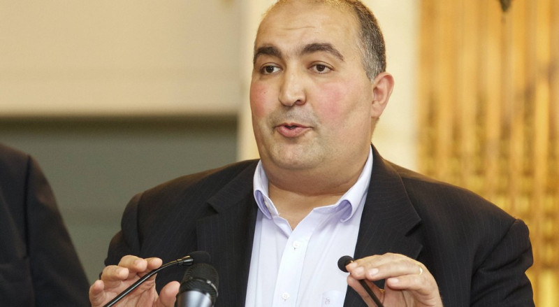 Na stemming onverdoofd slachten: Rousseau sanctioneert parlementslid Fouad Ahidar