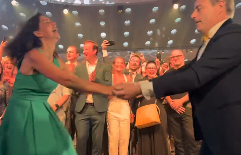 Valerie Van Peel en Bart De Wever swingen de pannen van het dak
