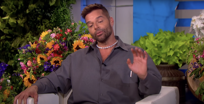 Ricky Martin wordt beschuldigd van incest