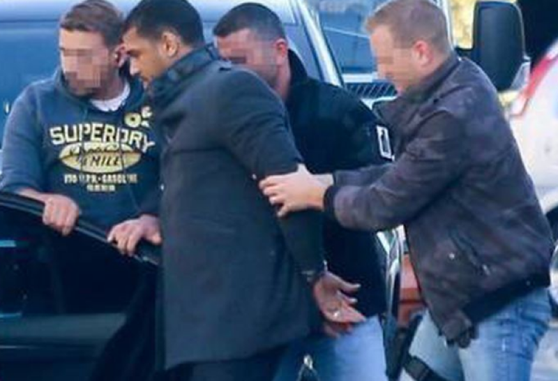 Hicham Diop: 15 jaar cel voor mesaanval op politie, maar na nog geen 6 jaar al vervroegd vrij