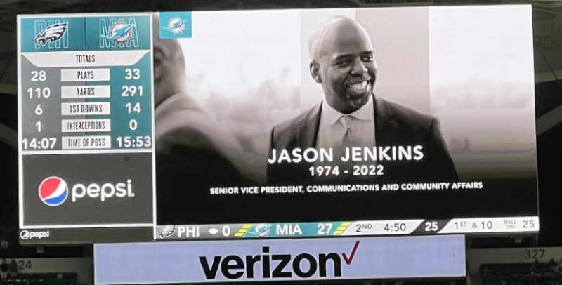 Dolphins’ Jason Jenkins (47) plots overleden als gevolg van bloedstolsel