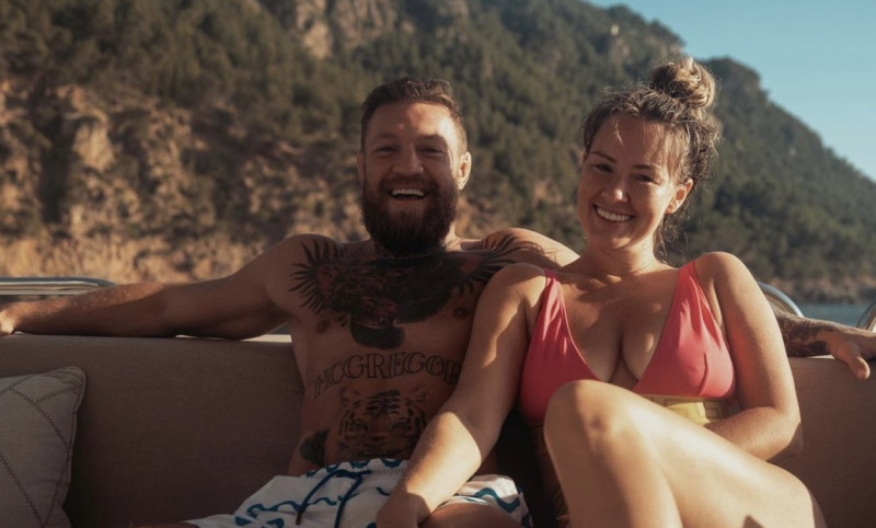 Conor McGregor zwiert per abuis intiem filmpje online (video)