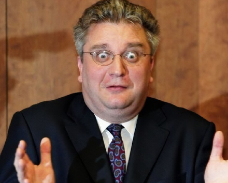 Bij elk liefdesavontuur stelde prins Laurent die ene vreemde vraag