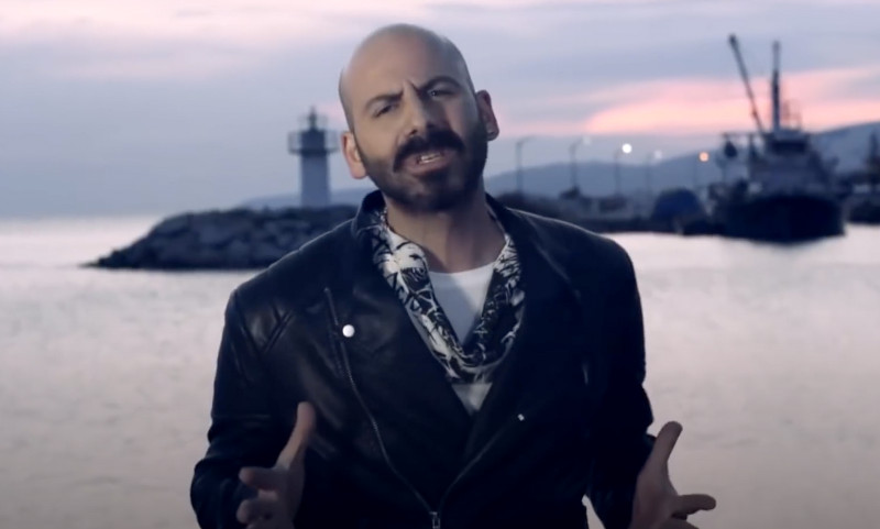 Turkse zanger doodgeslagen omdat hij verzoeknummer niet zingt