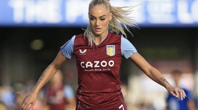 Deze voetbalster ziet een triootje met Messi en Ronaldo wel zitten