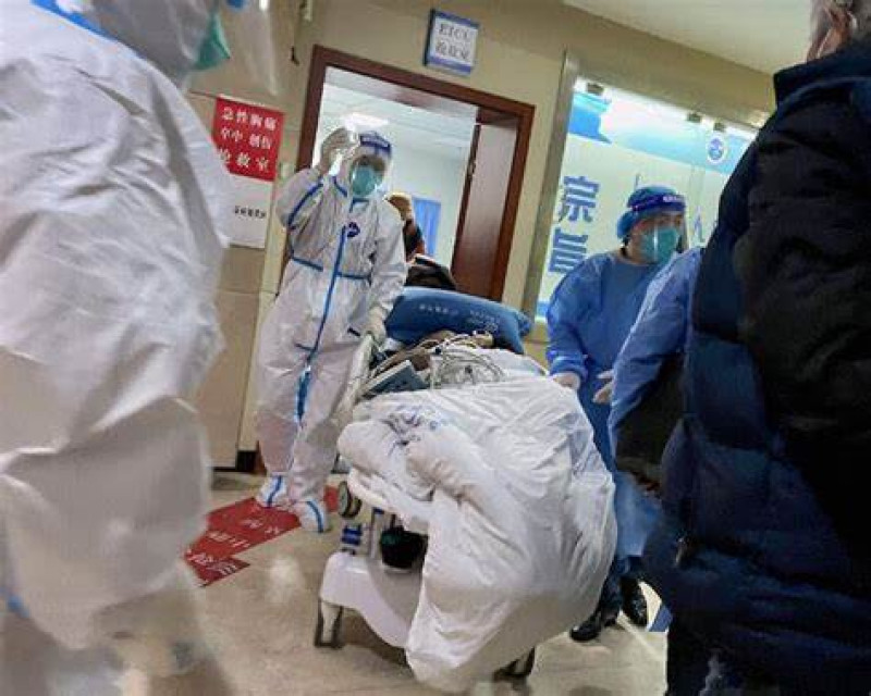 Zwalpende EU: geen reisbeperkingen voor Chinese reizigers - zelfs dronkaard neemt betere beslissingen