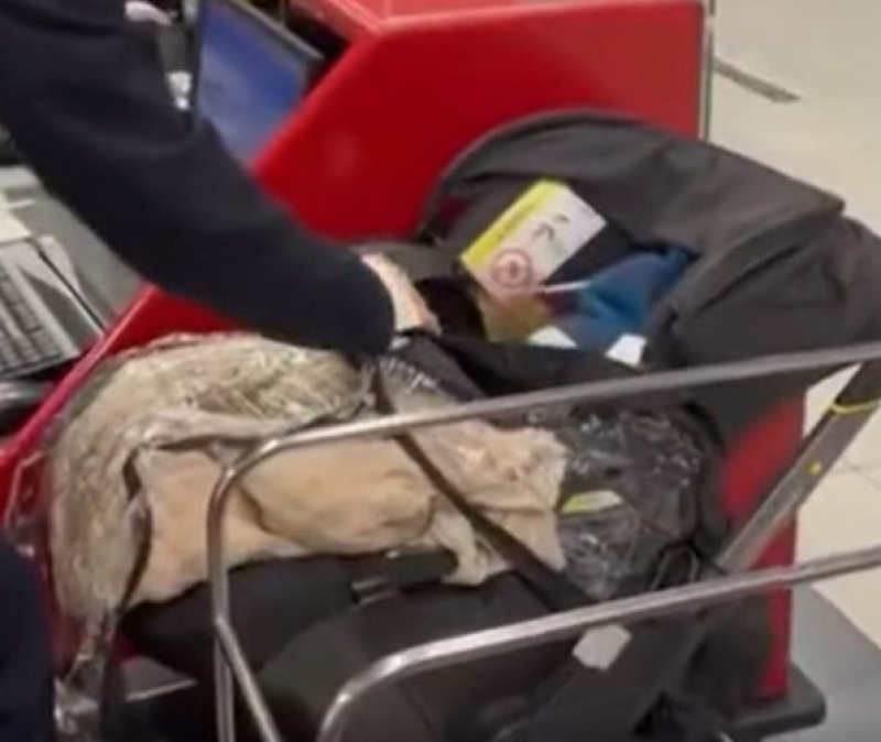 Belgische ouders lieten baby achter in luchthaven Tel Aviv? Fake news!