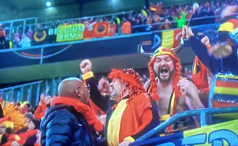 Magische eerste dertig minuten en een sneer naar Martinez