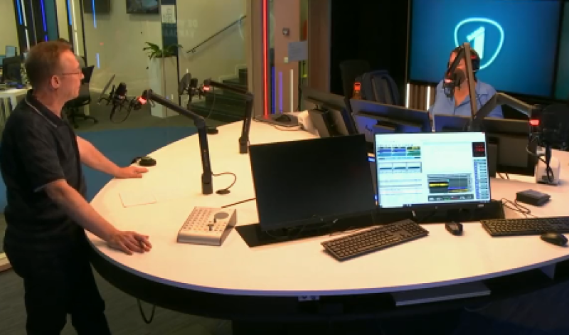 Waarom Vooruit nu boos is op DPG Media én VRT