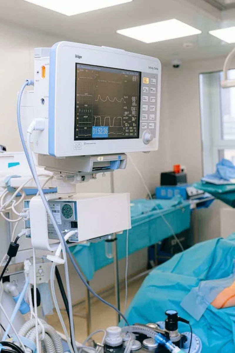 Eerste vraag na hartinfarct in ziekenhuis nu: “Ben je recent gevaccineerd?”